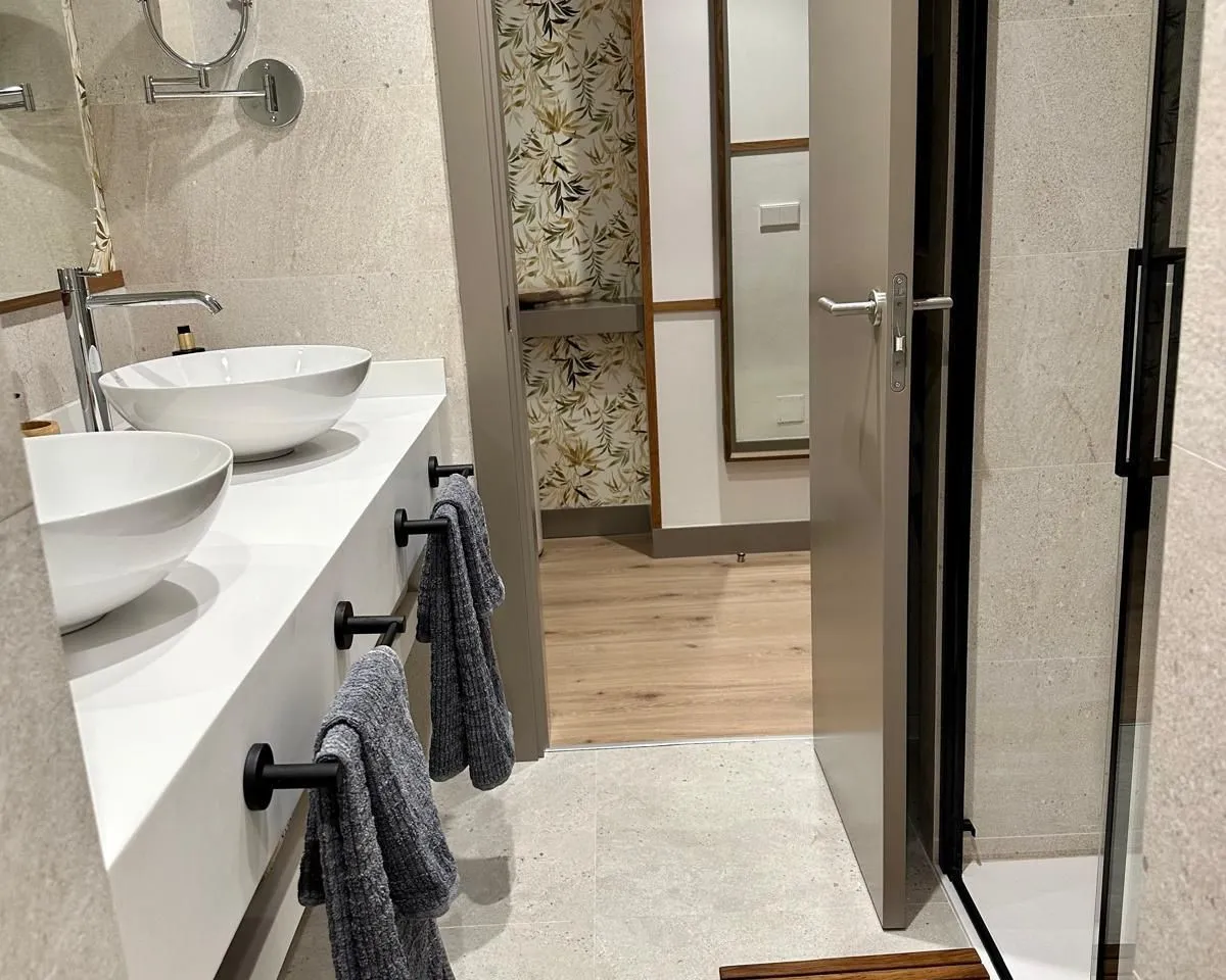 a573cf62-a432-4951-98fb-63fa4ed6d2fc