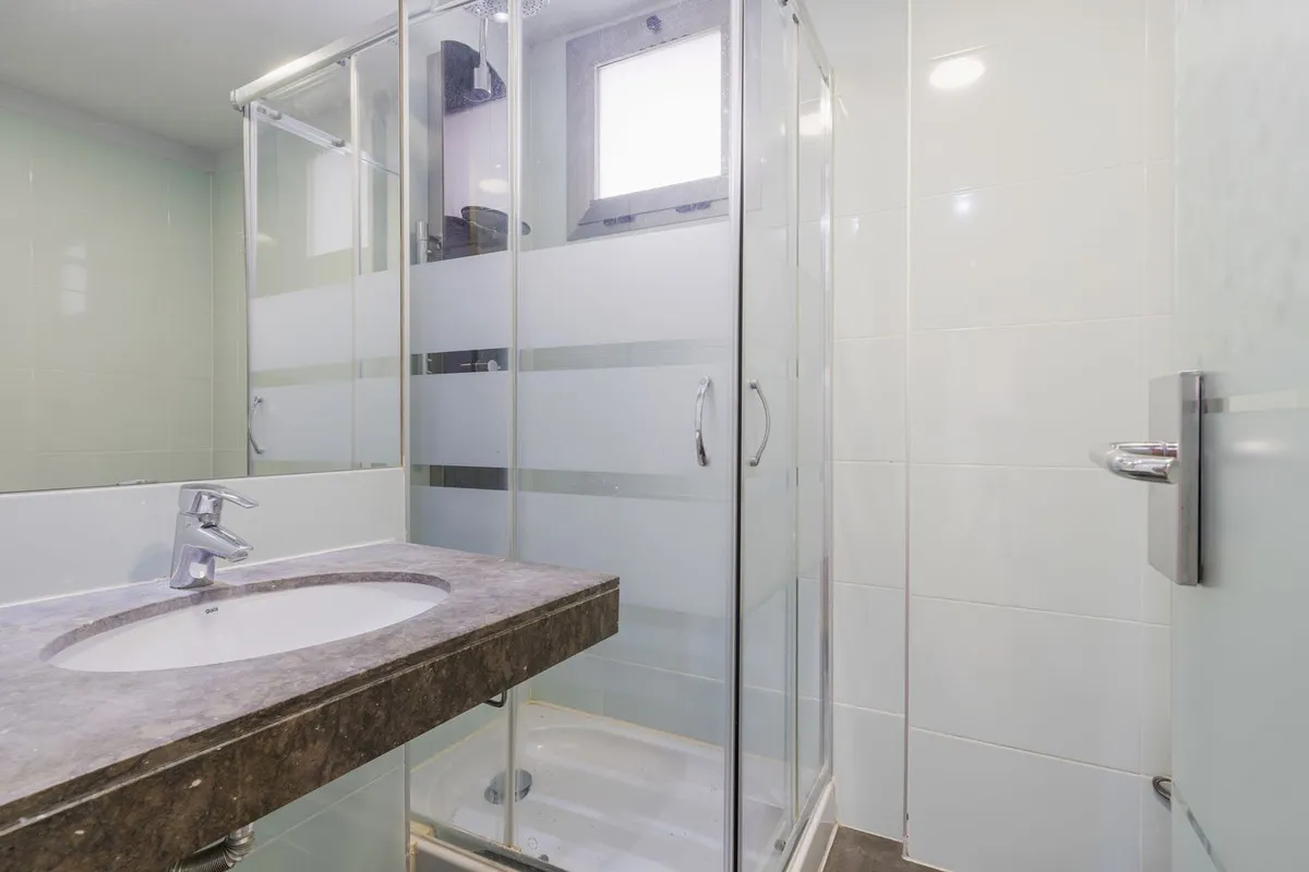 0b3066fe-9774-4bcd-a9e6-0474beec1523