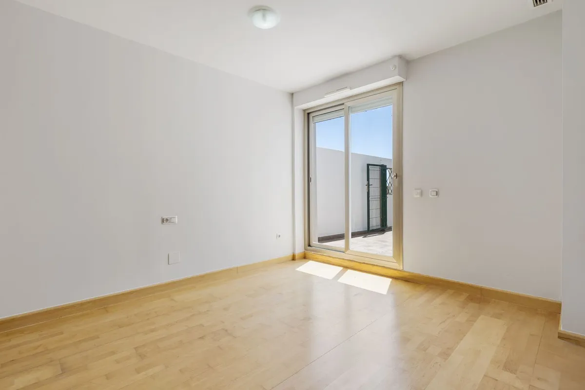 1c8dafbe-c1e8-4629-8b0b-37a0cf7ebeb7