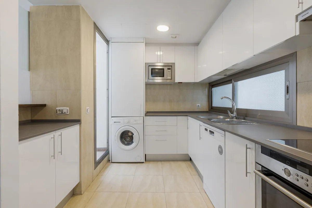 565d6314-1389-4bbf-8860-df4b52704f90