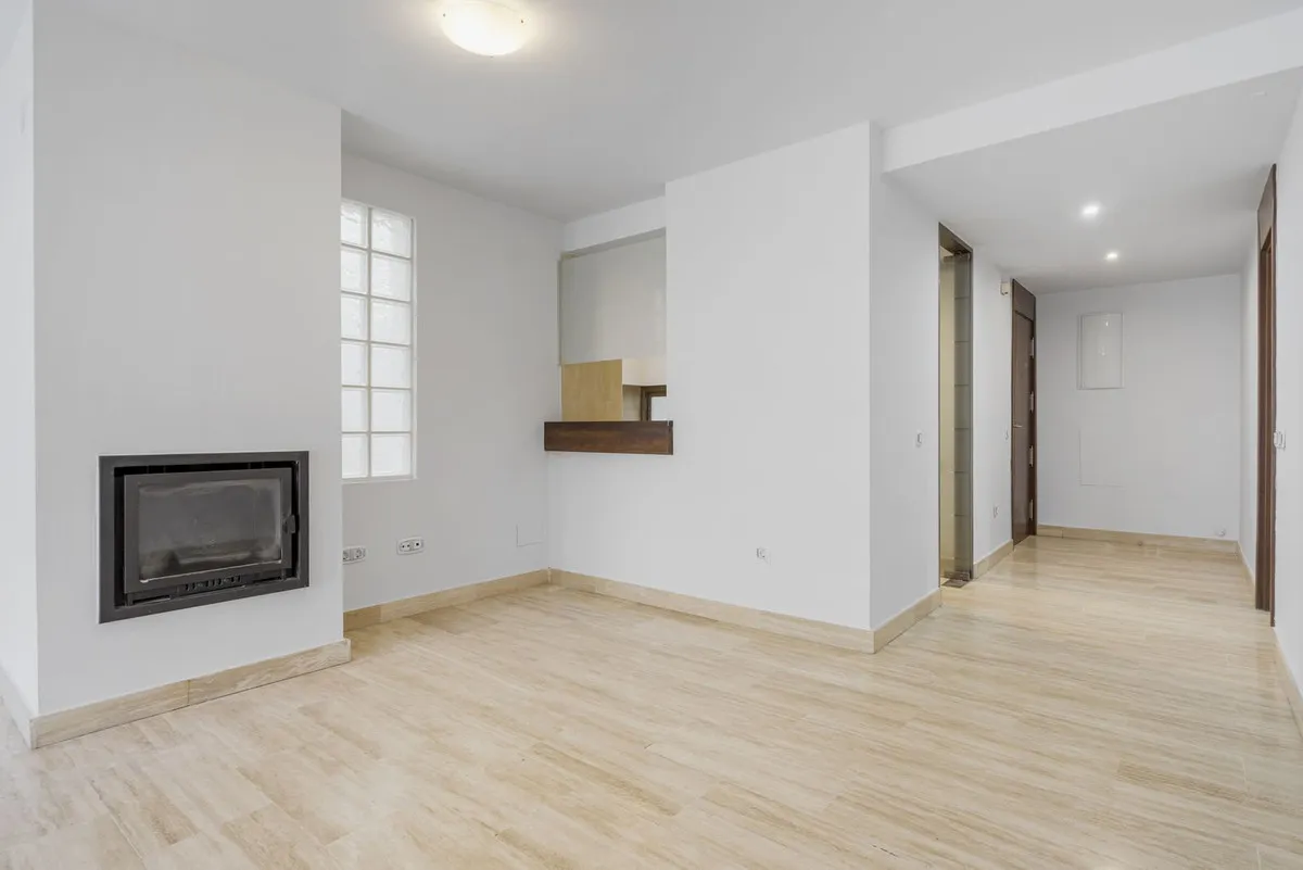 96fbc893-9fc7-4b3e-9a86-6e2e03bb72b5