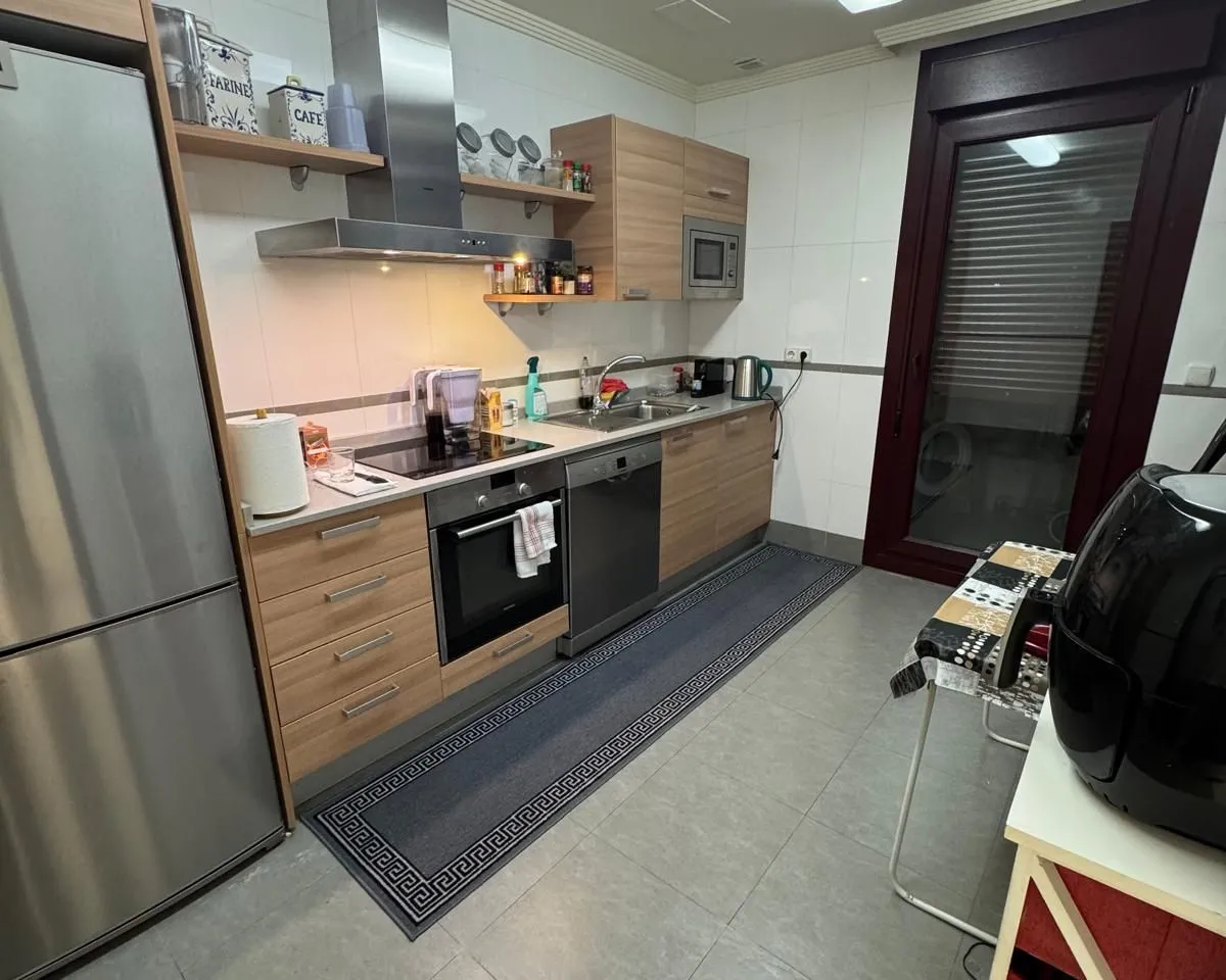 dd81b892-68ea-4d66-82b6-26ecf1915414