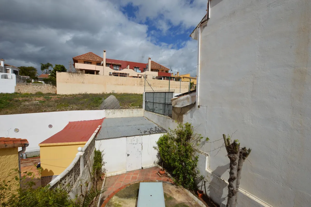 51772c0d-5a33-4a65-af52-46ed92f16766