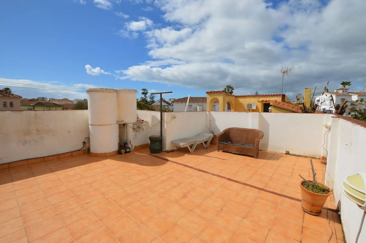 587f78e4-63c0-4d9d-82d4-9e3e31de441c