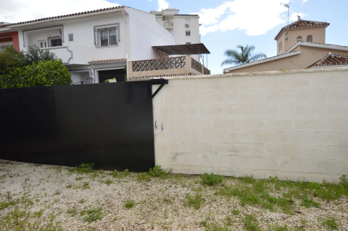 a7ff041a-7b30-4dad-87eb-f7f7d69aec56