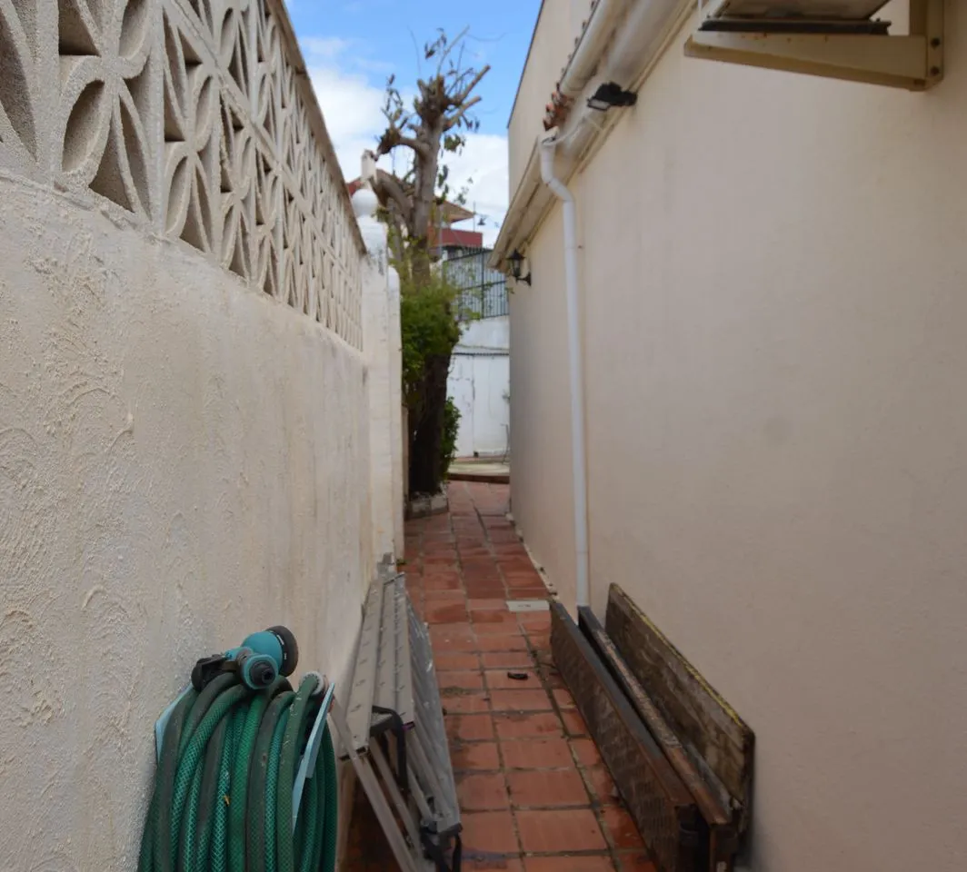 b9a74ffc-e341-4865-bce7-38d22941e984