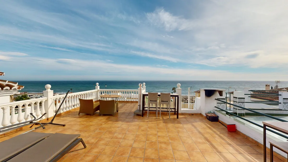 369de5a4-236f-40af-b50f-8e4f2330b56e