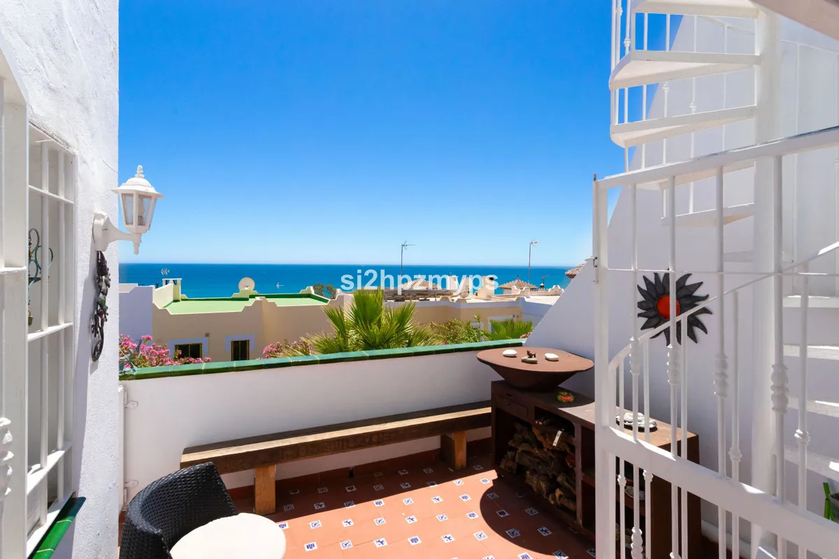 200d0d28-678b-45d7-85fb-579a68d0fbe1