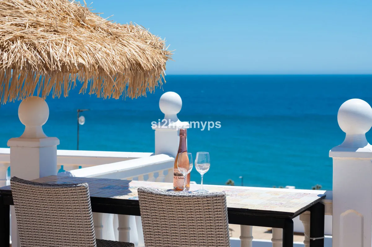 ab434cfa-19bc-4ba8-9dad-d55601d04573