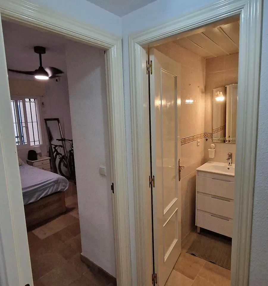 65398054-75d6-4ad1-b760-14cda558b34b