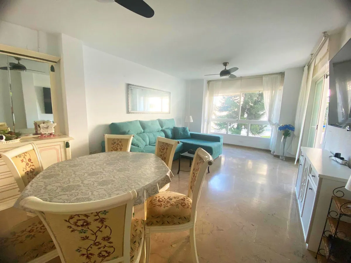 8679e03d-7066-40ca-a1f1-ece3c20b8d21