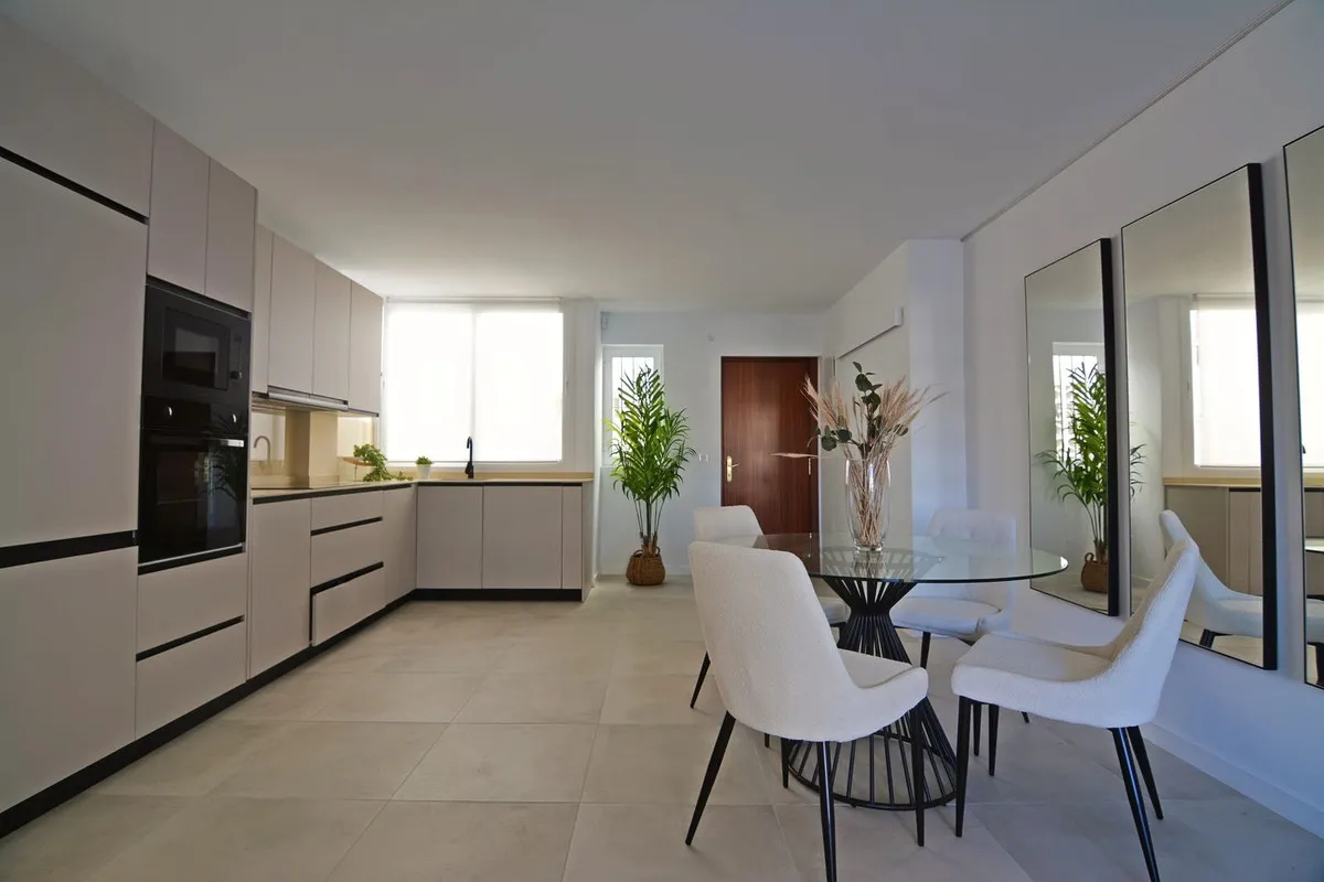 1d20bd42-f7d4-49ae-87d8-1324c3104b07