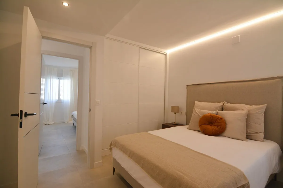 ac874368-7db2-4fe7-ab48-8742dc62450b