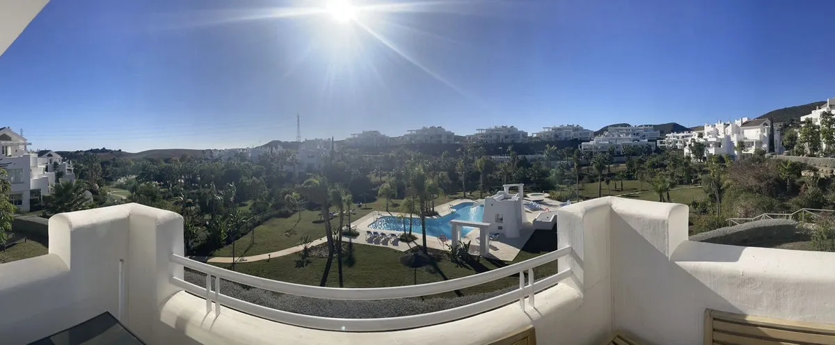 a4f8a393-83b5-465f-b54e-4c406f024206