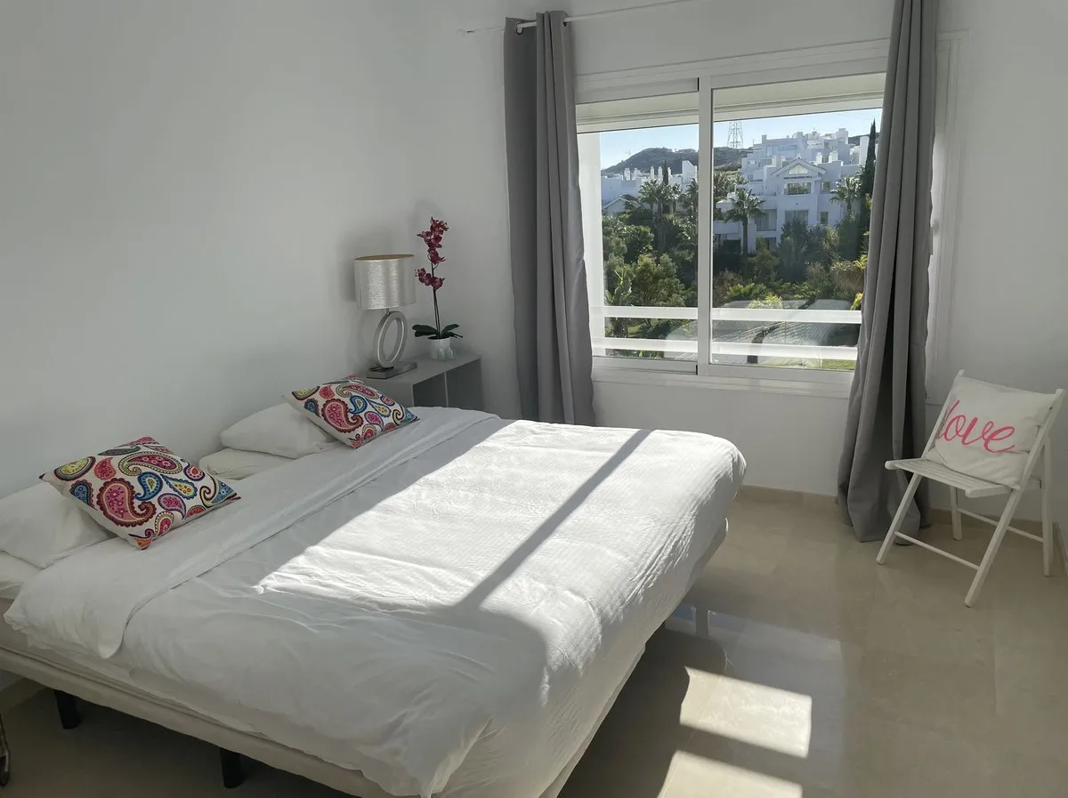 e3631264-59fa-4118-972e-0c389d57671a