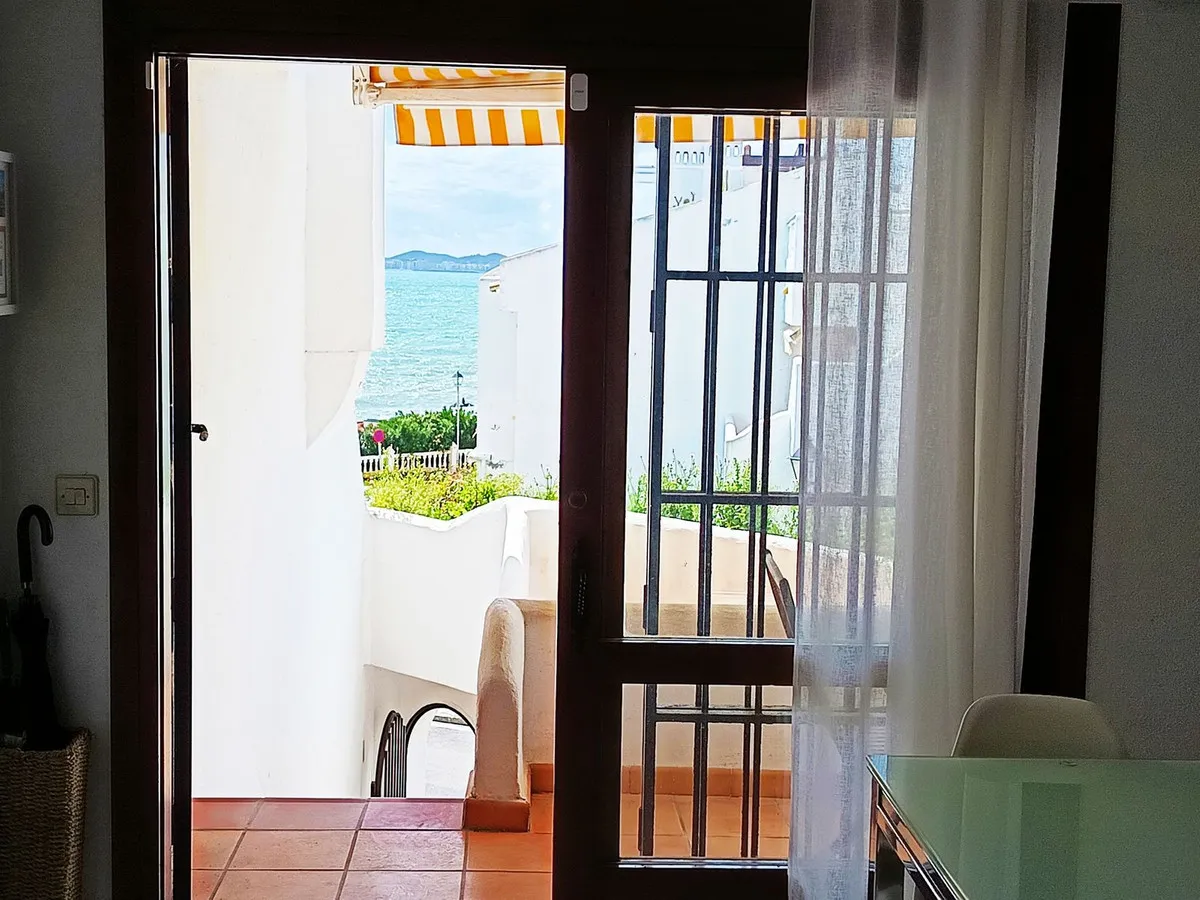 219fd6a2-fbd2-40e9-9b92-4ca7c378b17b