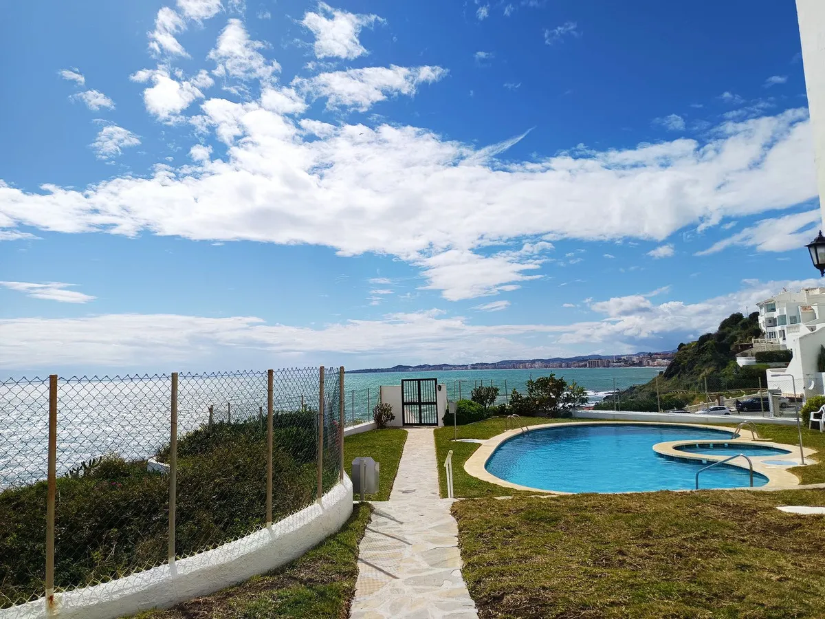 411b7434-3139-45b0-a4c0-e27633e71705