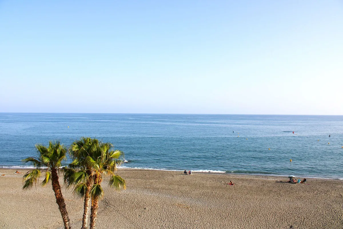 7b2ff205-01fe-4304-940c-e566f42b63fa