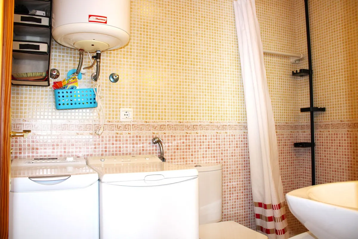 90c0e17f-0bb8-4817-9cc4-c6079eb1adb0