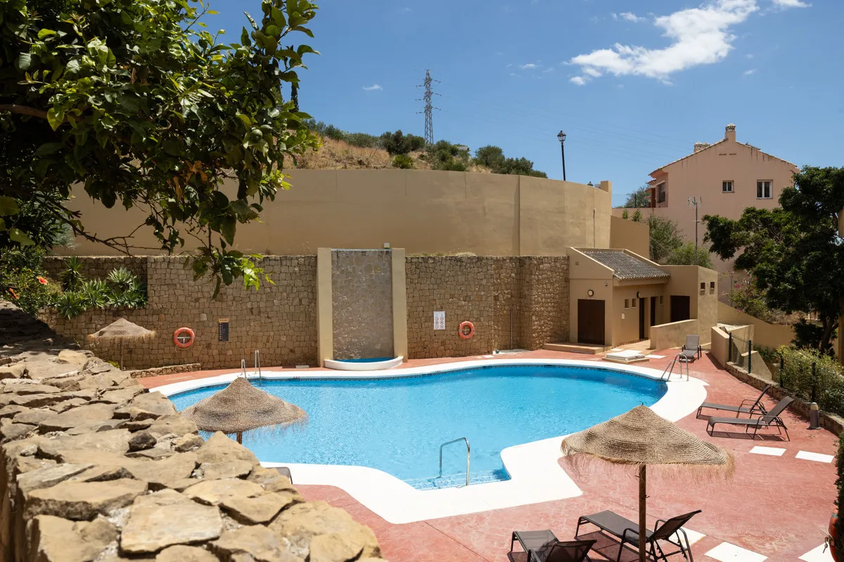 ed65048e-6209-40b1-87c2-90b69681114b