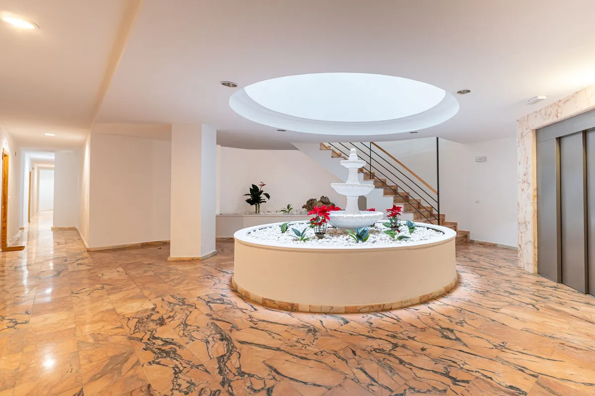 9992d4b6-b54d-421d-b39e-f930be12b60e