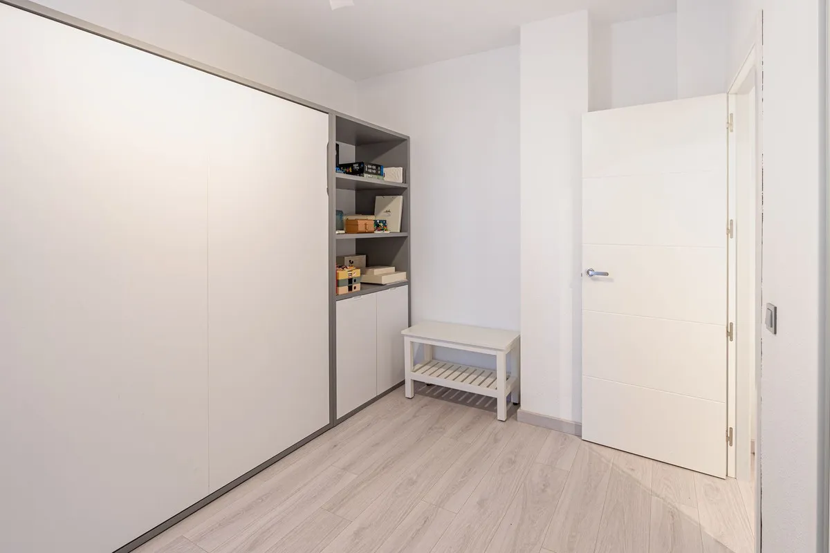 b9add9b0-b5d1-48d4-b9fb-ac0ed7e11a28