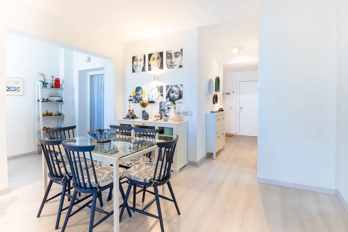 d804b454-d057-4d4a-97d6-5b2f286c379a