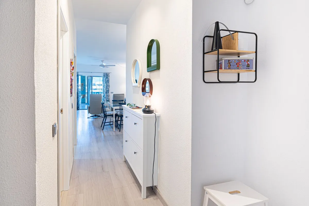 ffaa2955-b259-4e09-a377-20f6aed14201