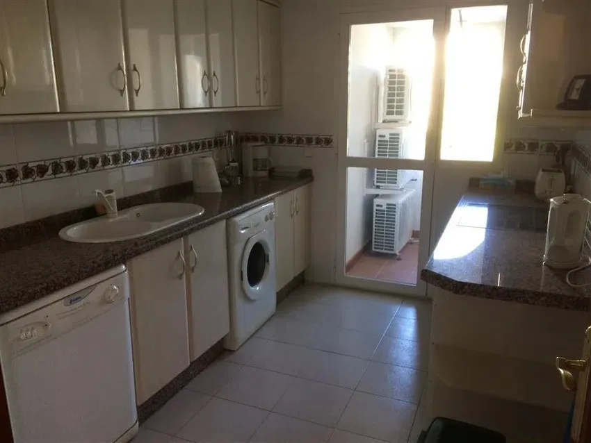 a35d5a86-4f7e-4b56-bdd8-e43dc0865013