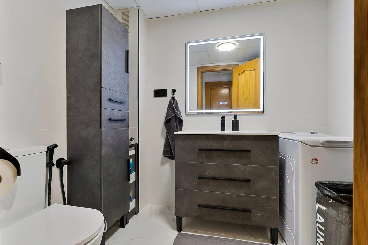 ea3d33b4-f4ed-4bd4-9400-8cb61e53f5fb