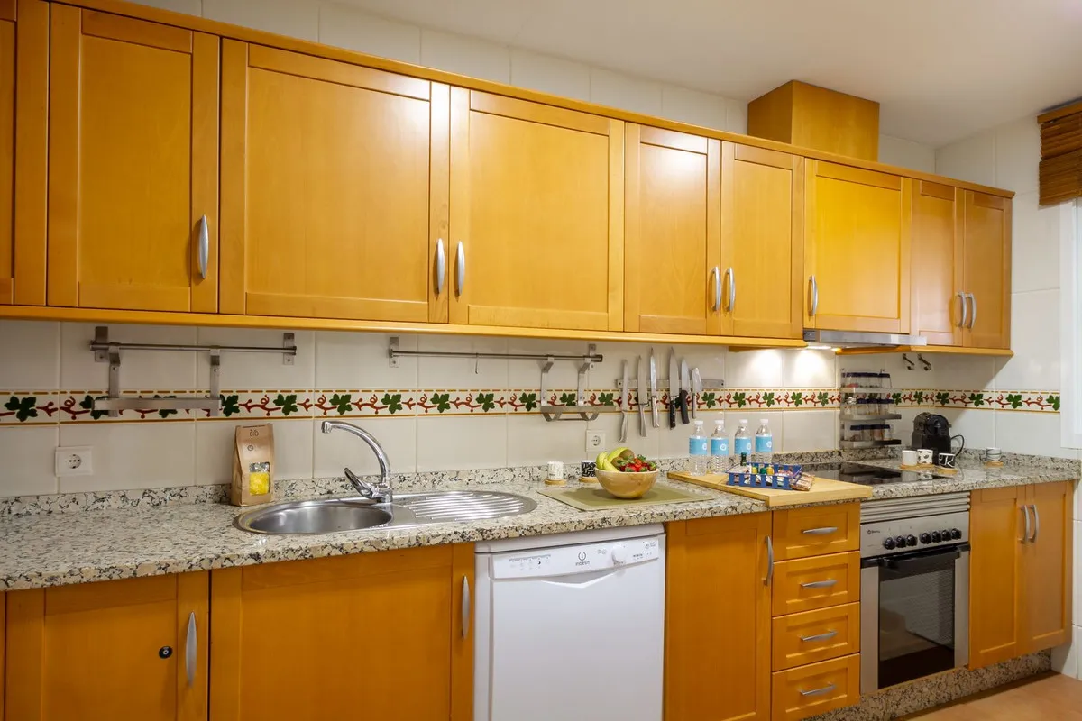 fab53736-4ca1-40f6-bfa4-fe6a5a09b2bd