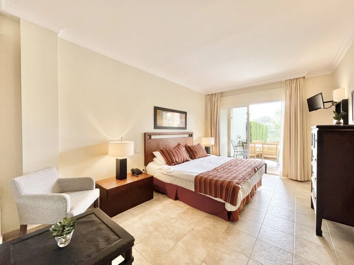 c687a1fb-7535-4c90-9c49-ad0020ed44b6