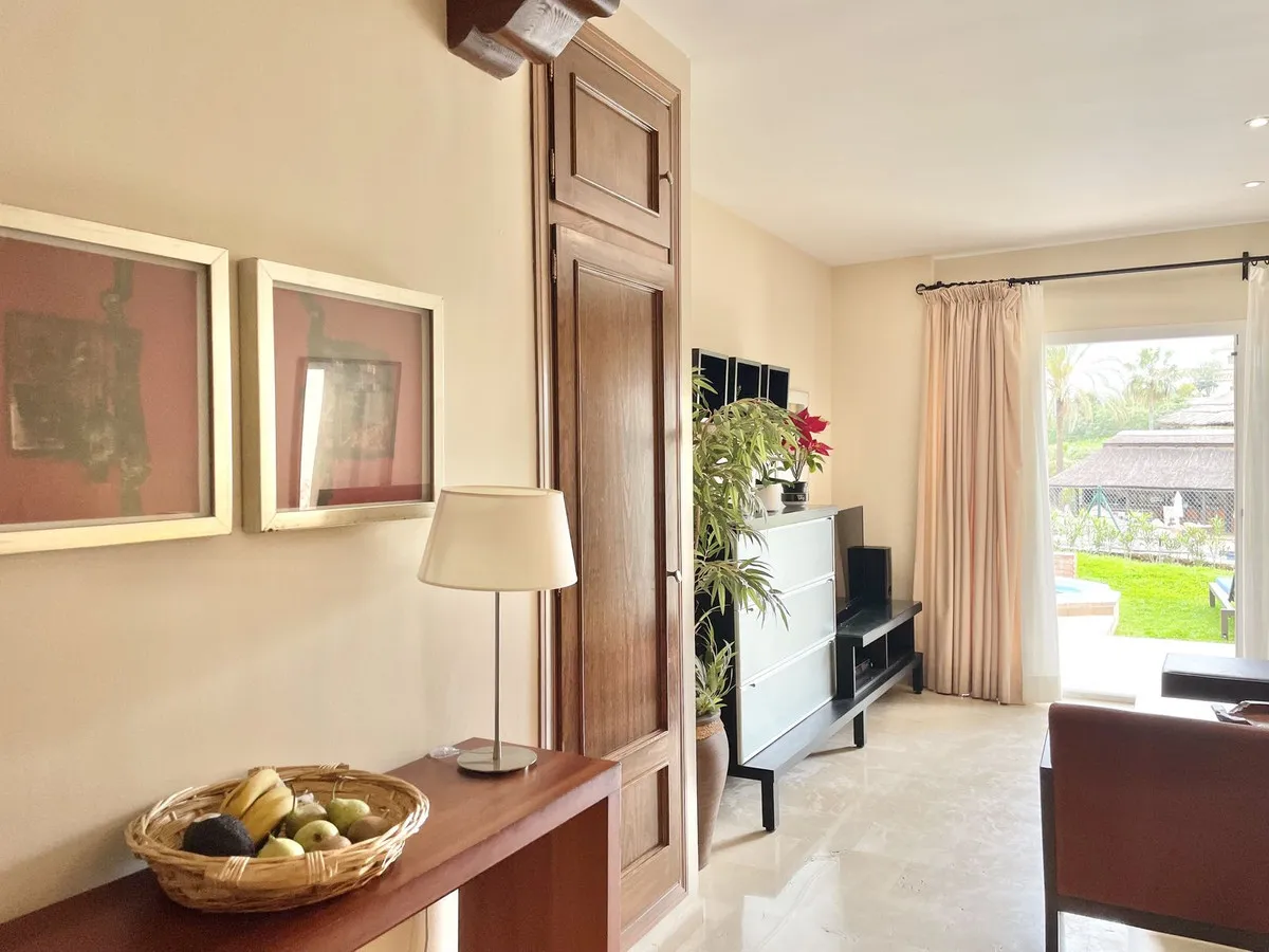 f0f42638-b3e9-45cc-a785-c58254aaf563