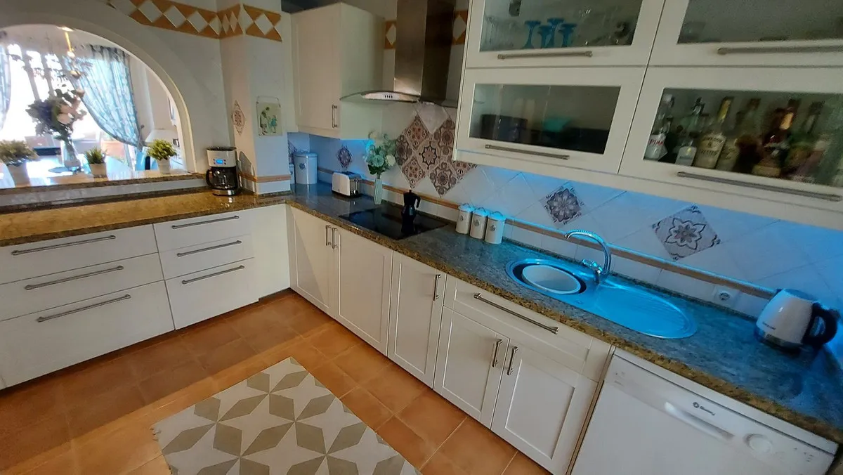 41d7e5e0-d382-4cf8-b33d-731f8bd2ed2a