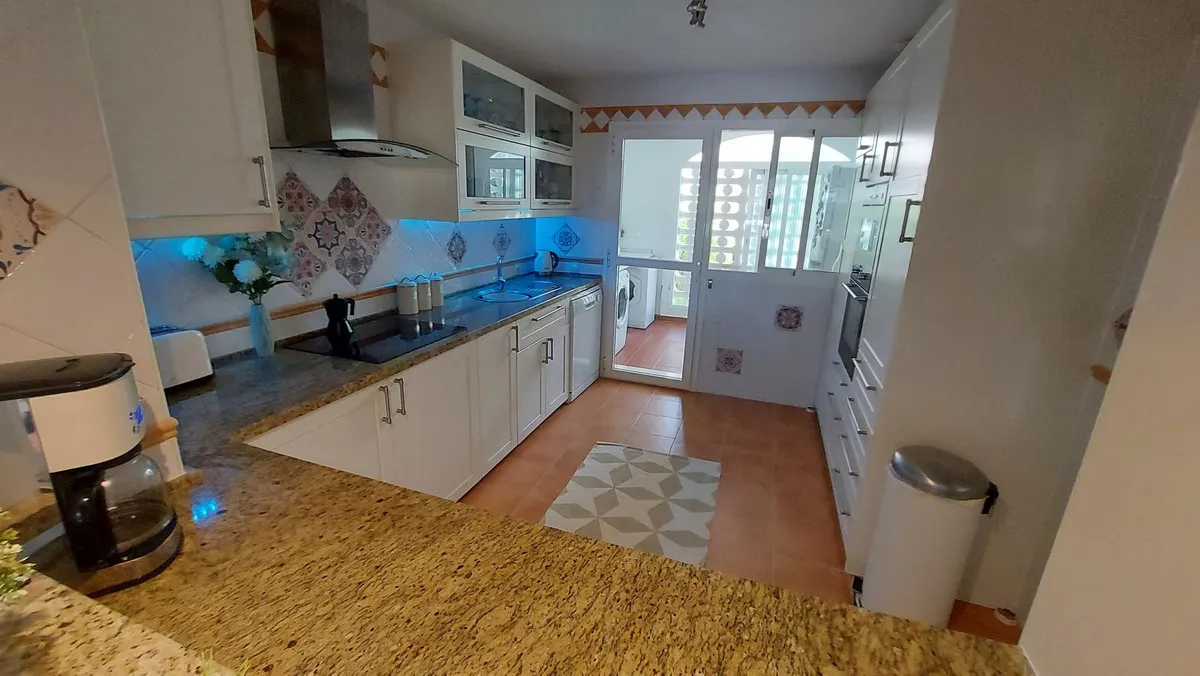 7c8c5e45-f36d-4844-b4f3-d65921bfb3ff