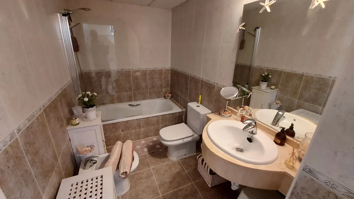 90acb275-776f-47f0-bbb5-40645fce6a41