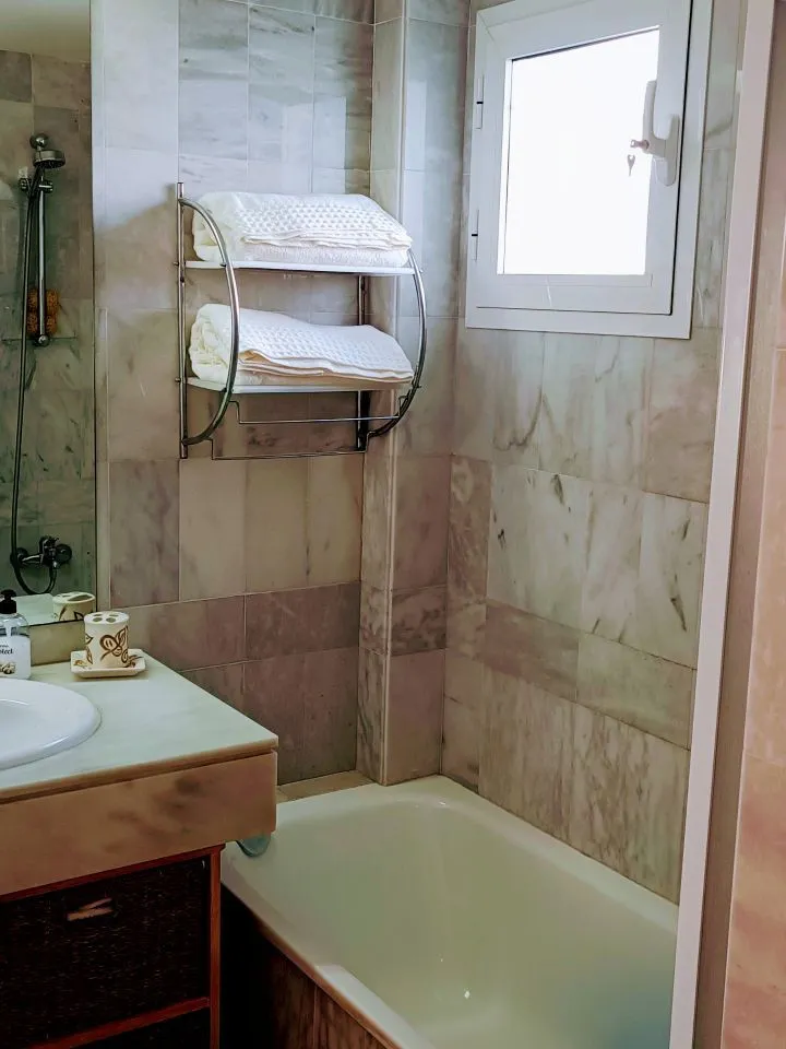 0938126c-76c1-429c-a181-caa6f20a72cb