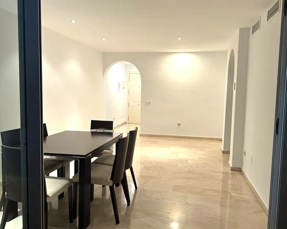 d98b1f1e-9d1e-4260-9bdd-61307e2145c1