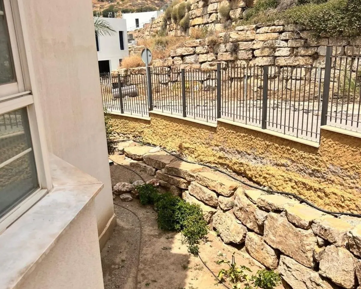 45052543-c1c2-46d3-9b68-c61b466e39b1