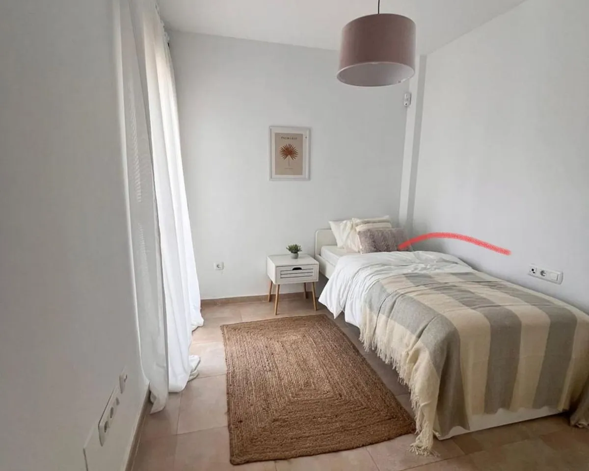 a00f8747-f10a-4dcd-9967-83ea7f23b8f5