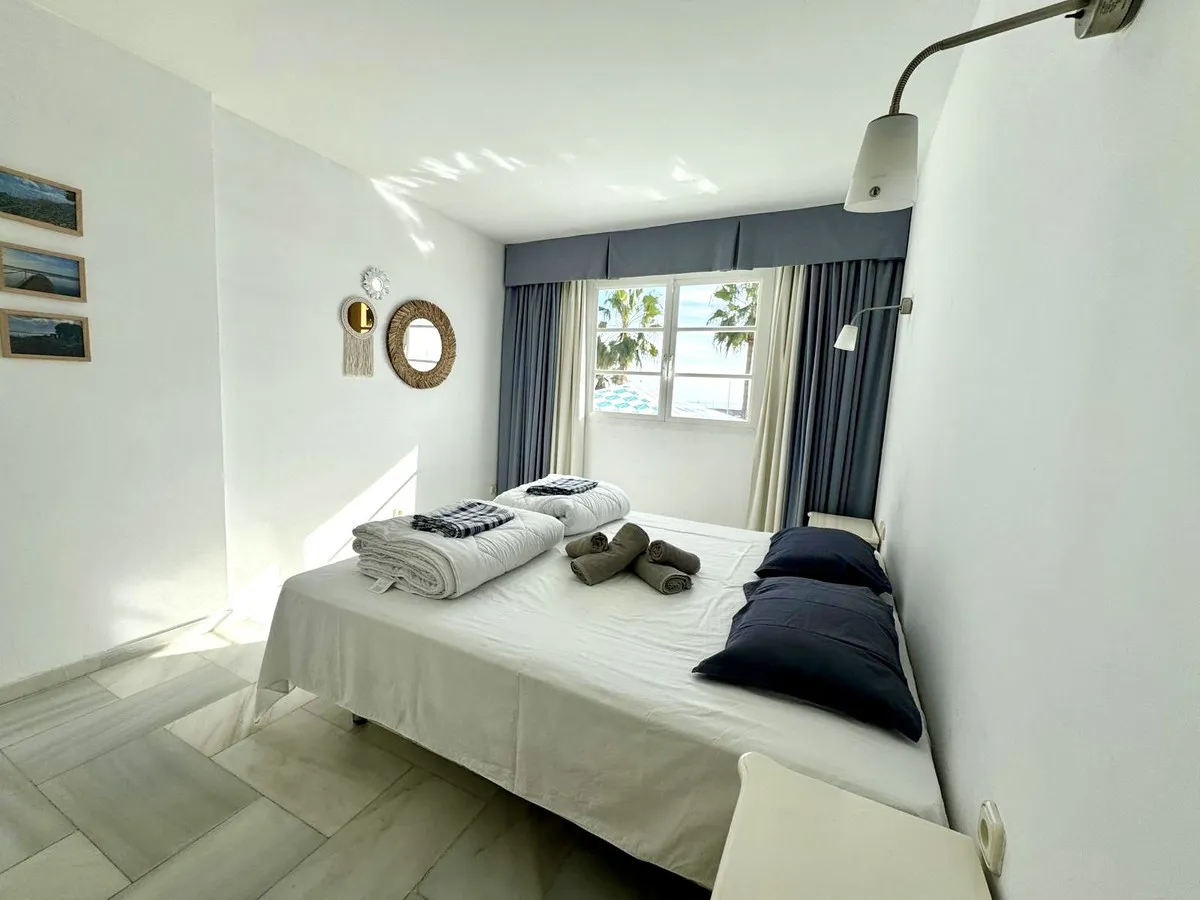 4a7bfe93-e189-4cce-a5f7-4f5def9642be