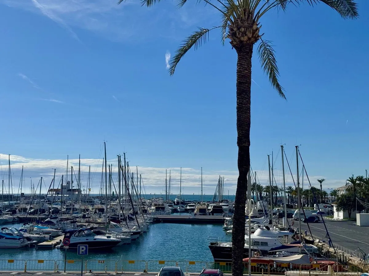 ee008fce-4309-45b1-ac04-31d6d9d3e208