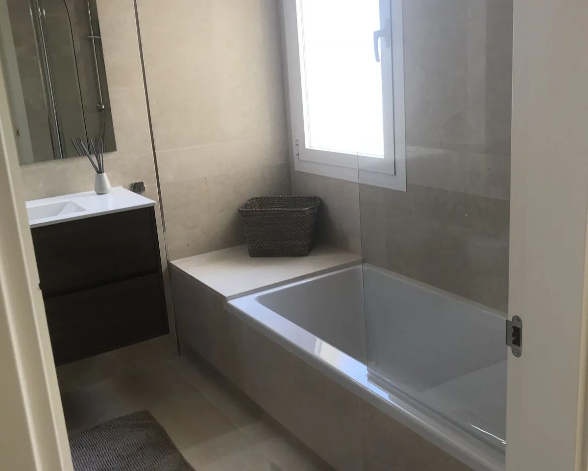 c8cfa1b1-96f1-4915-a6e1-31fb7d94db7f