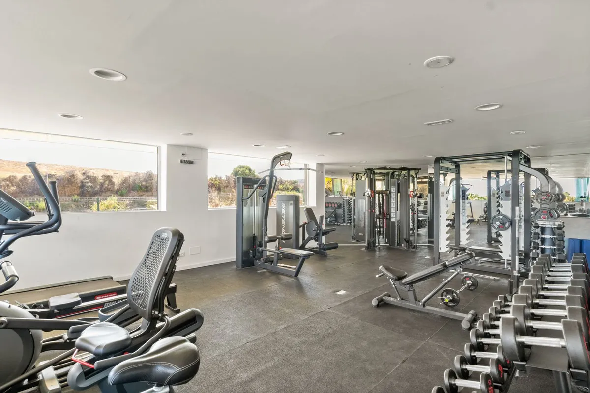 6fe24a8a-633b-454c-b114-95d79ca805e5