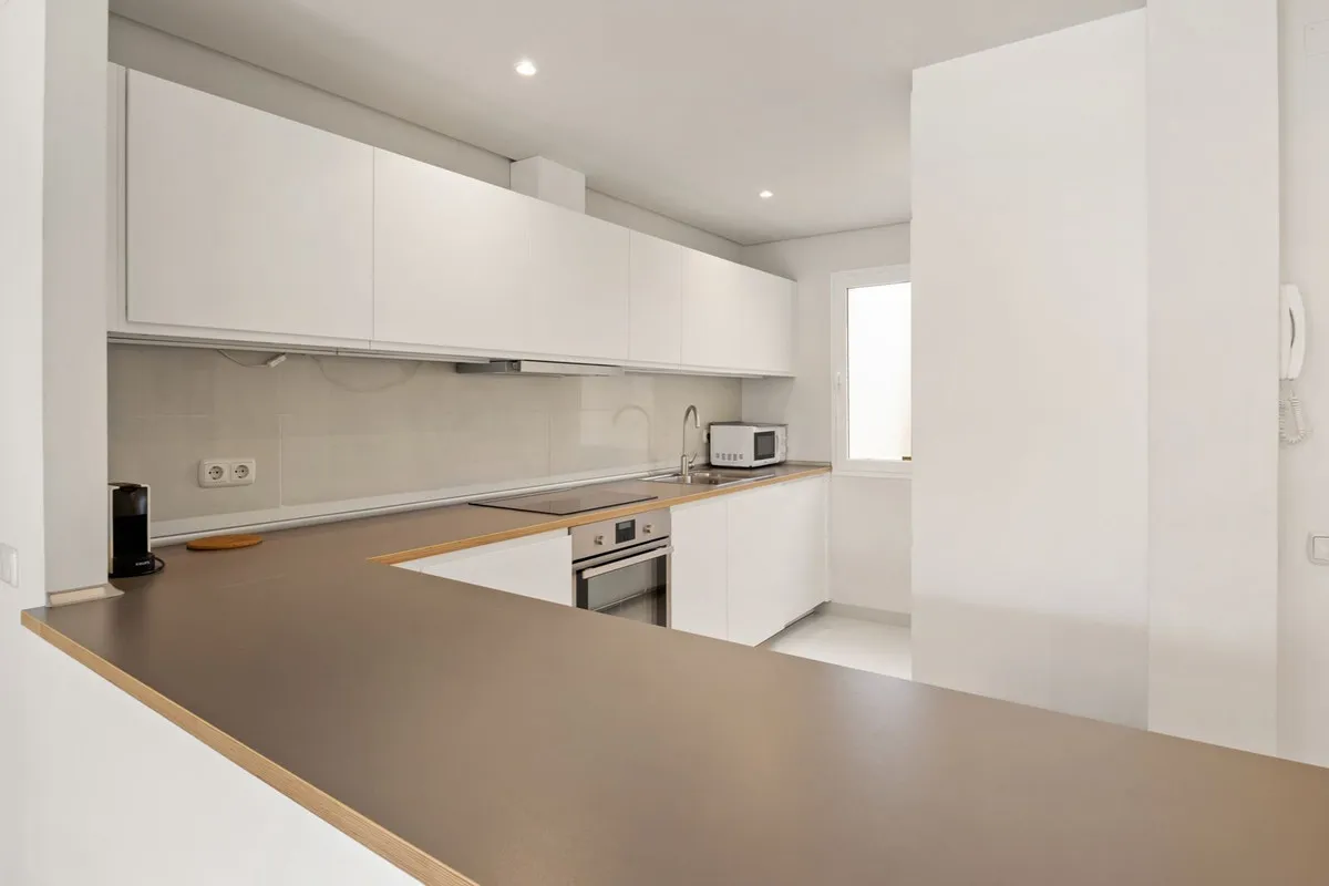 bdb019eb-8580-493a-bd80-b5d81d2d2cbc