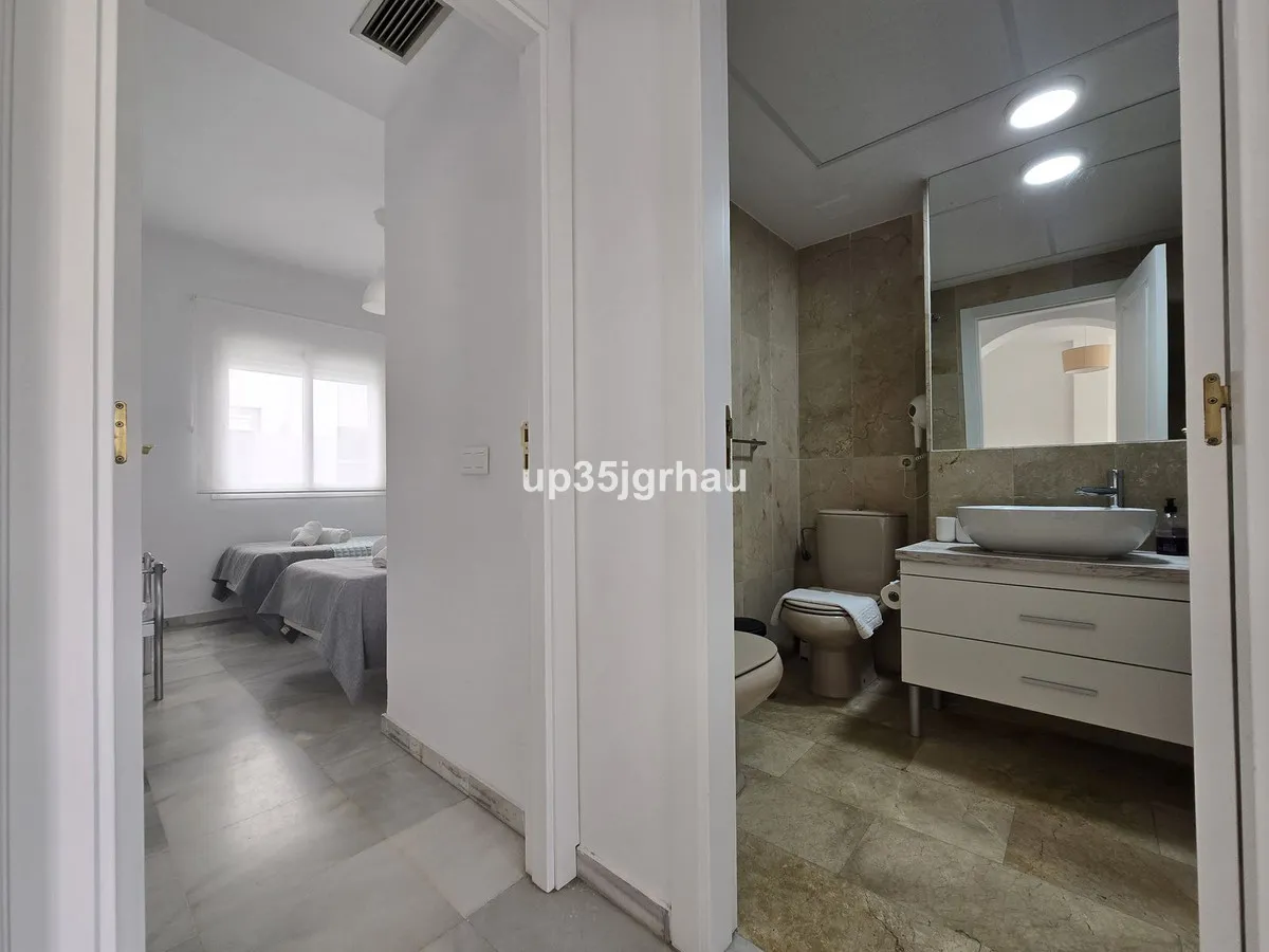 d5f6e18f-cf85-4ef9-8050-3392153d428b