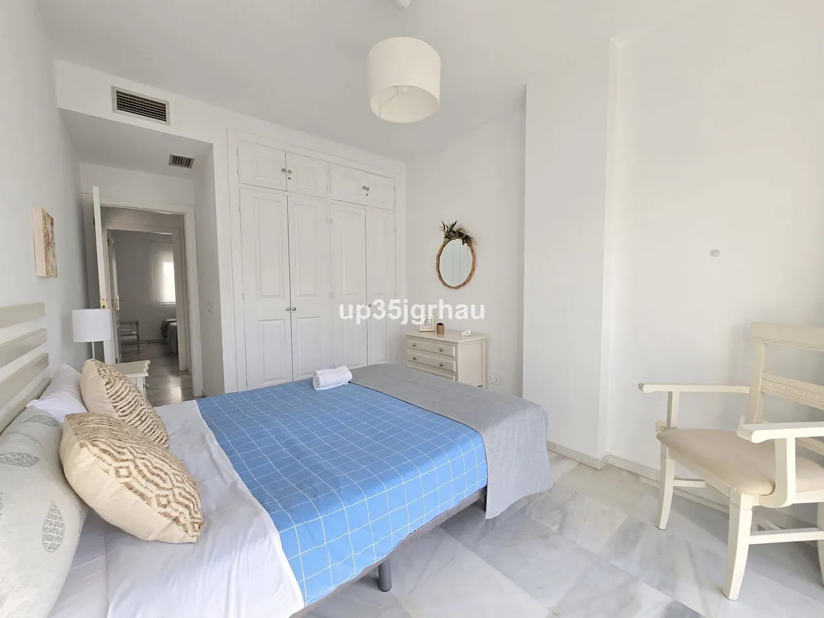 da9647d1-e91a-4a2b-b72b-6900835ffd8a