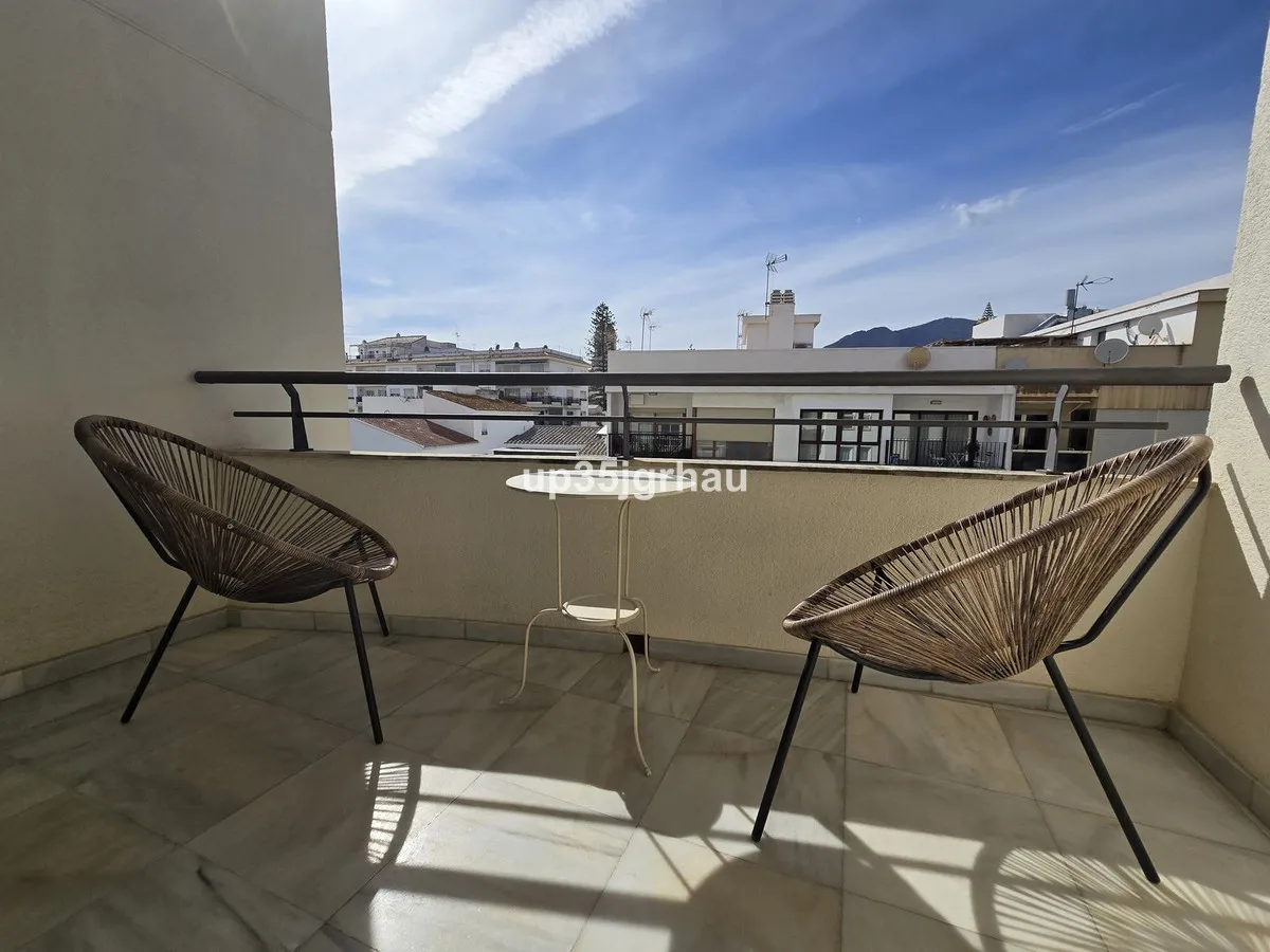 ddece734-76ff-436d-940c-2eae636e2275