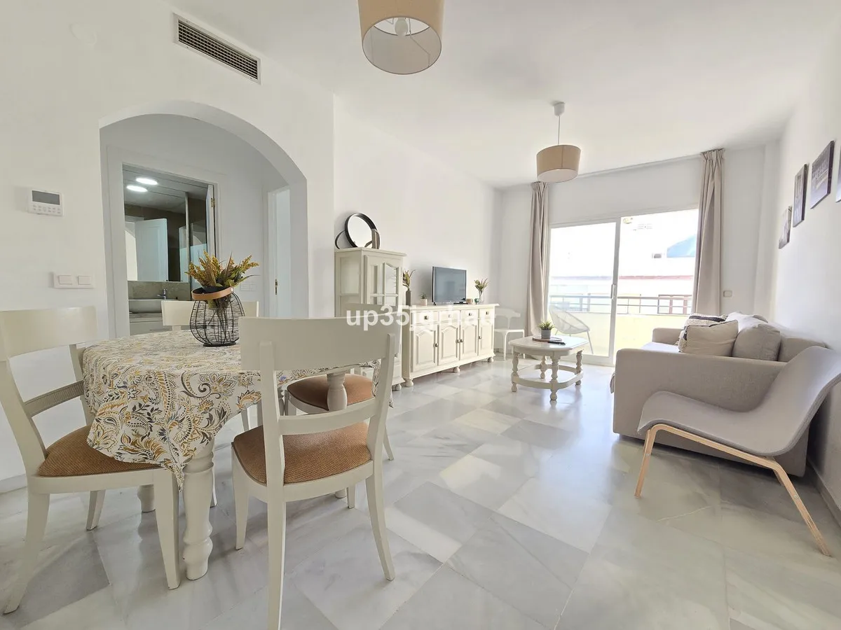 e9adc3f2-44c1-4efd-8e8a-9d41db4421df