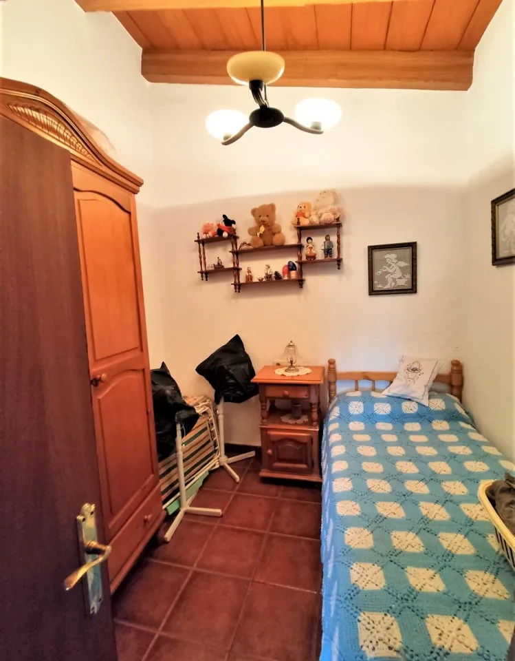 2674de10-4407-45c6-a7d7-555cee4cb0d3